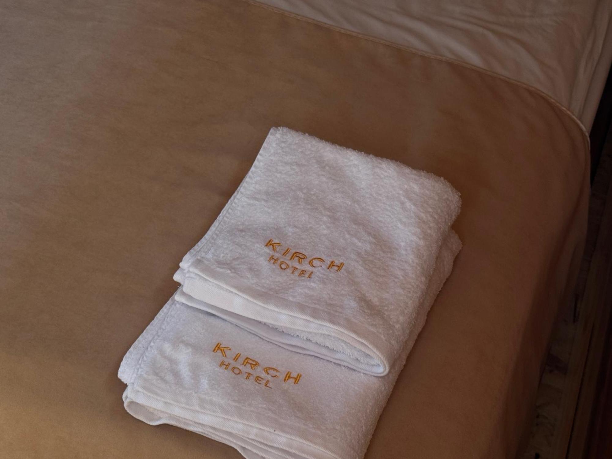 גוריס Kirch Hotel & Restaurant מראה חיצוני תמונה