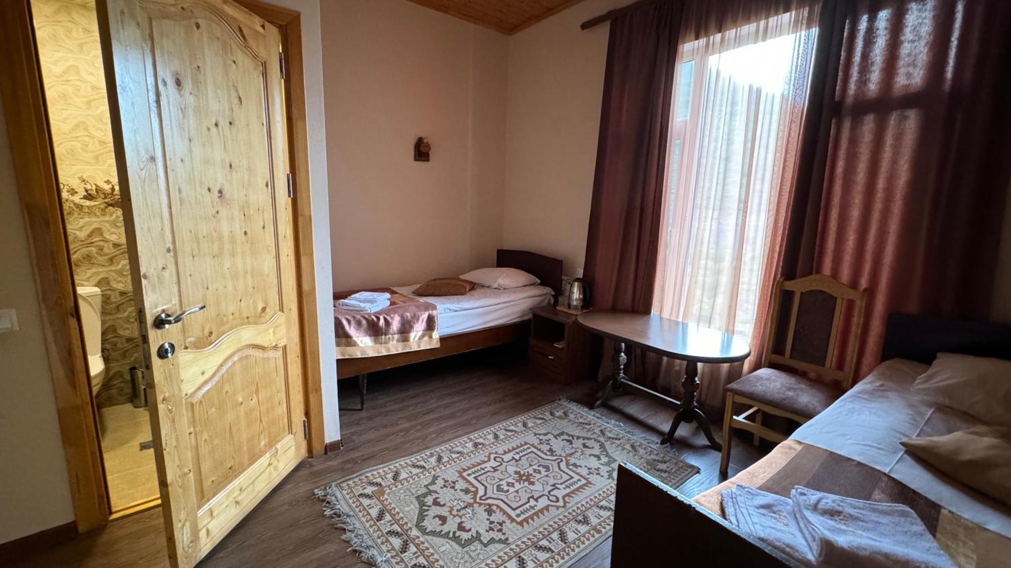 גוריס Kirch Hotel & Restaurant מראה חיצוני תמונה