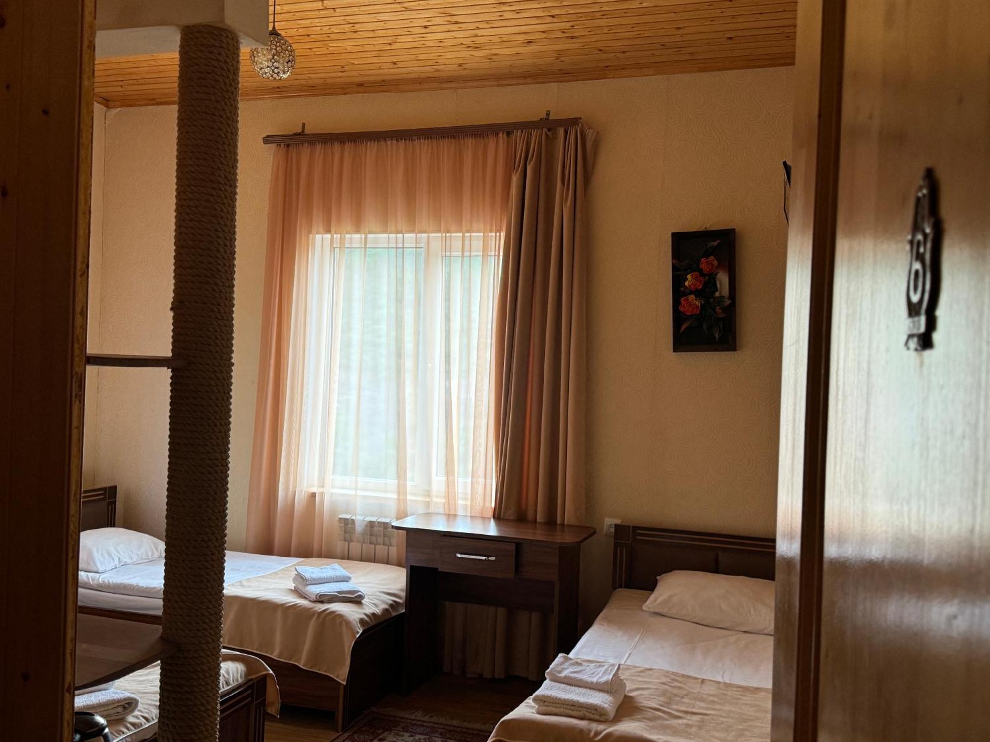 גוריס Kirch Hotel & Restaurant מראה חיצוני תמונה