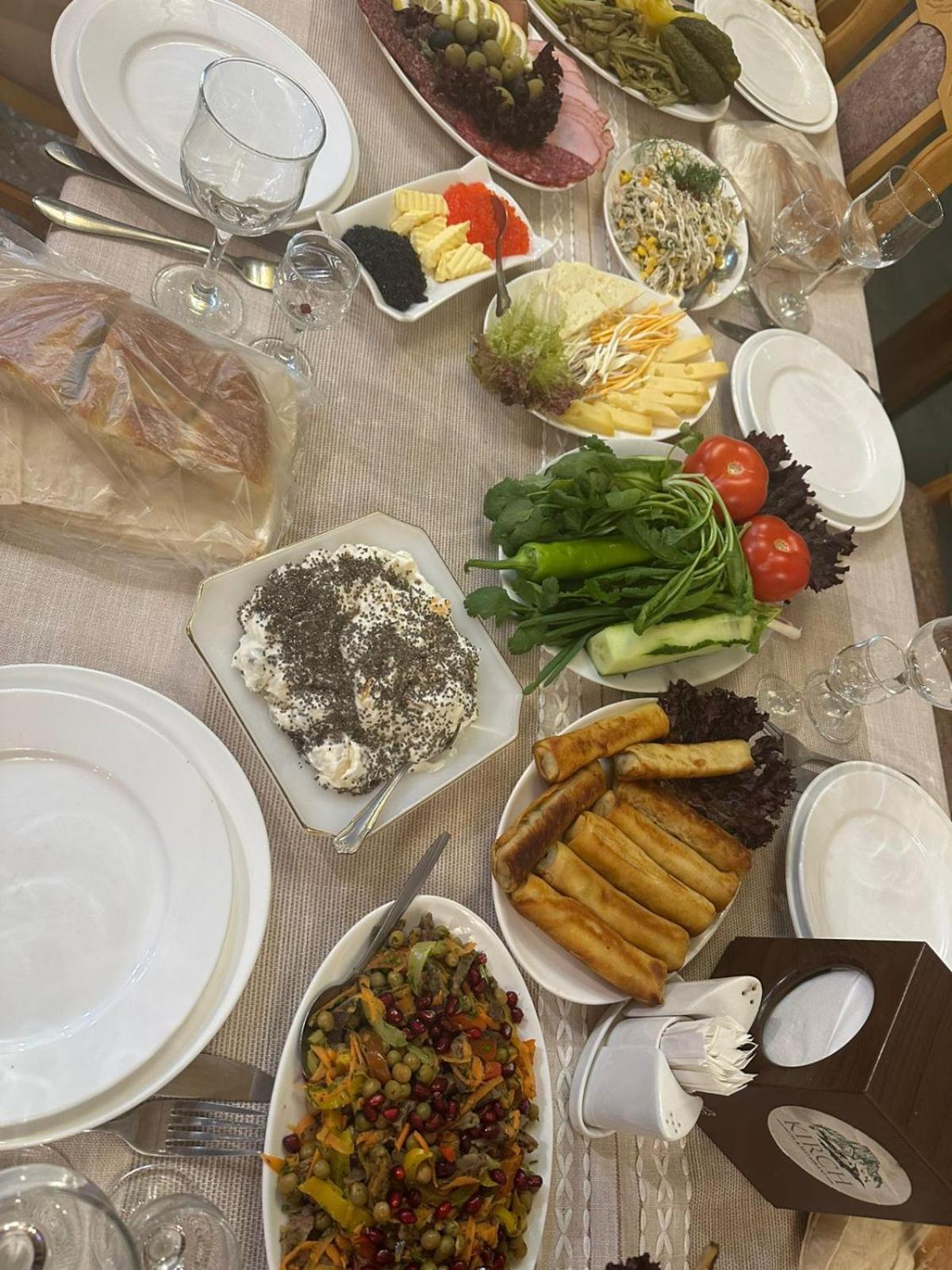 גוריס Kirch Hotel & Restaurant מראה חיצוני תמונה