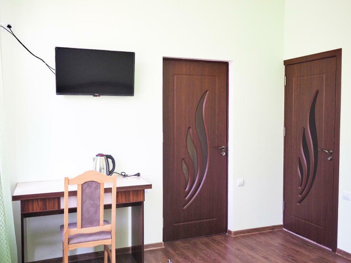 גוריס Kirch Hotel & Restaurant מראה חיצוני תמונה