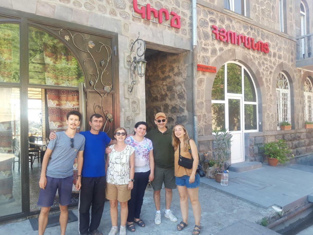 גוריס Kirch Hotel & Restaurant מראה חיצוני תמונה